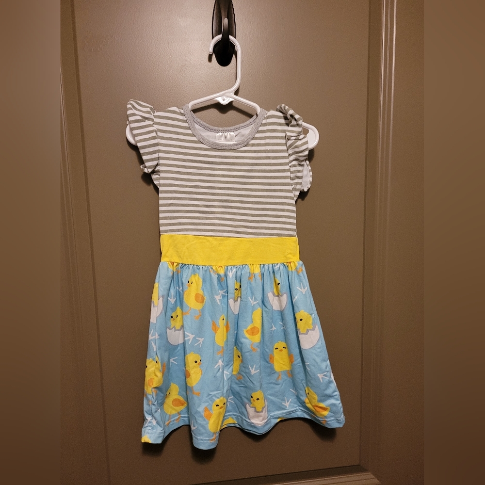 Girls dress